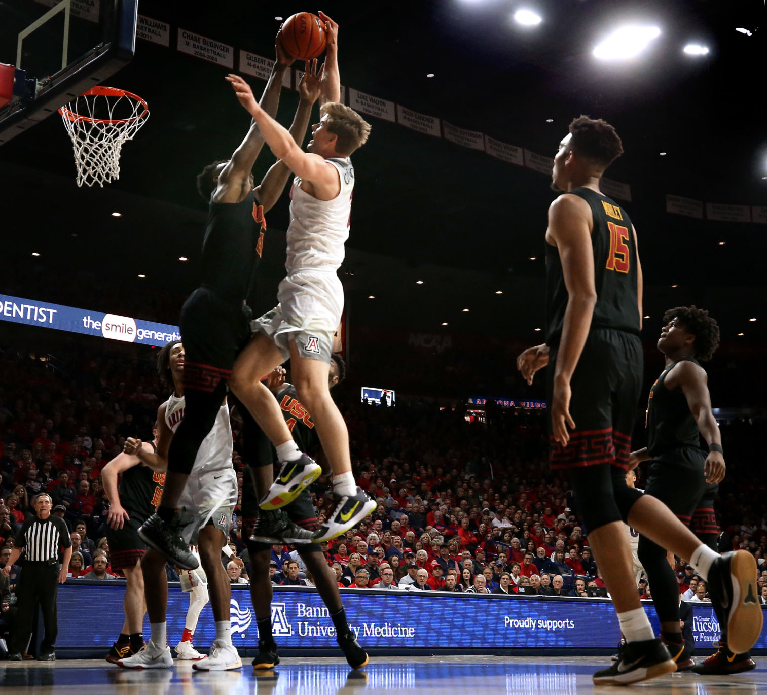 University of Arizona vs USC